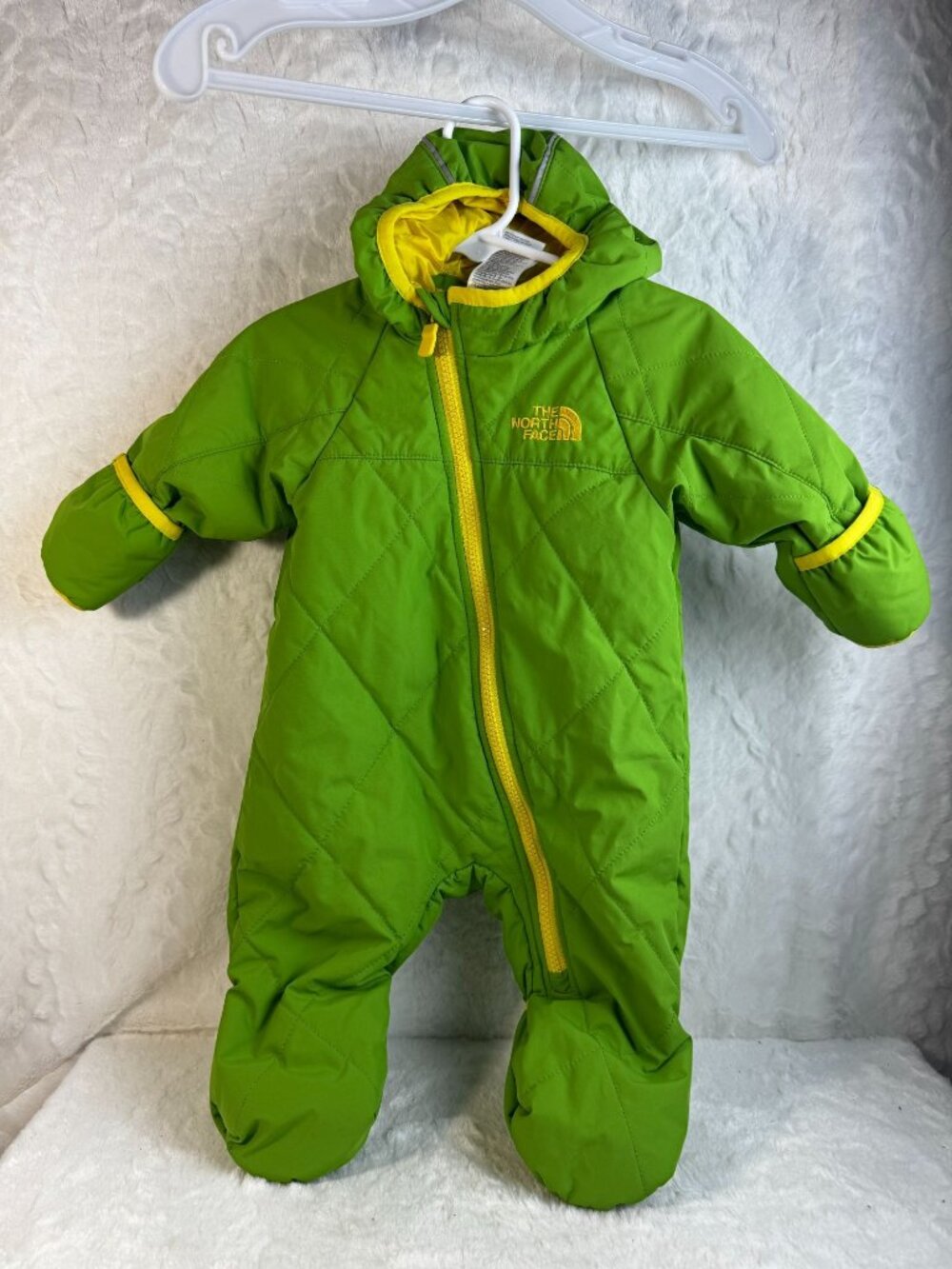 The North Face Infant Green Hooded Quilted Insulated Bunting Suit 3-6M